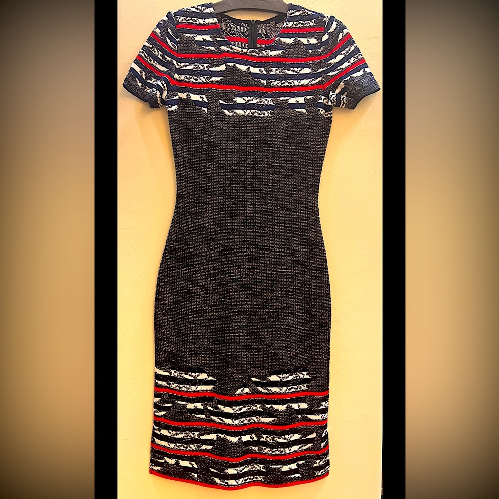 NWOT St. John 1/2 sleeves Black, off white & Red Patterned Midi Dress